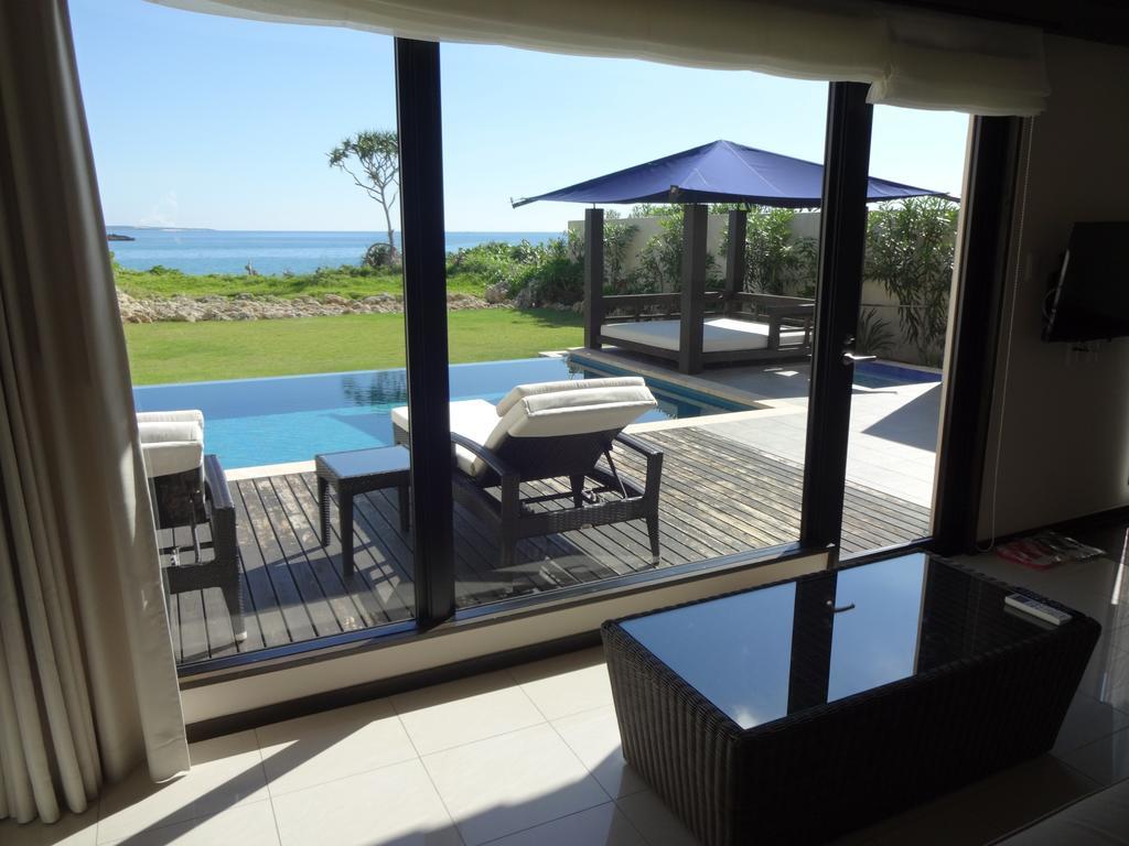 Konpeki The Villa All Suite Miyakojima  Exterior photo