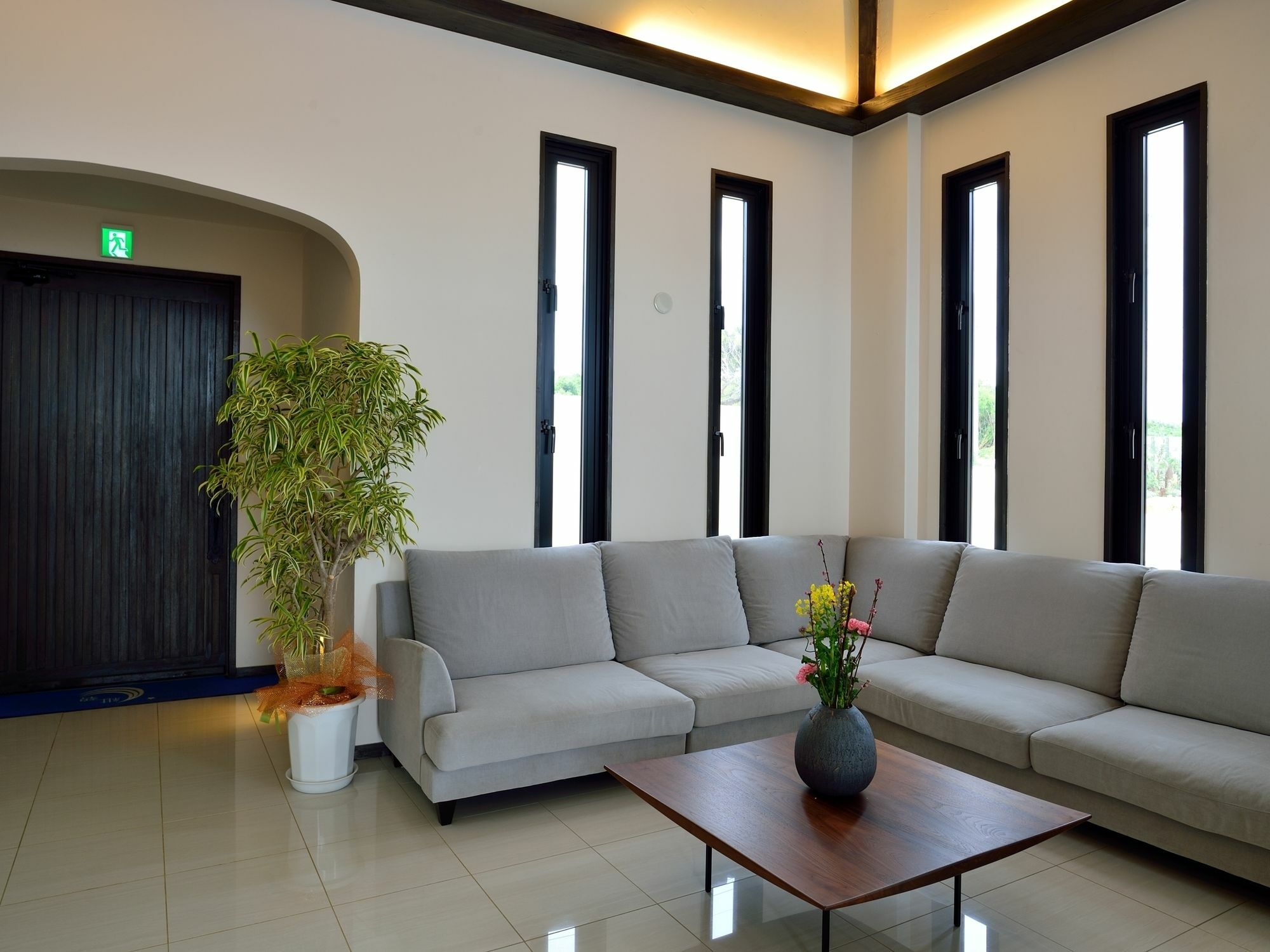 Konpeki The Villa All Suite Miyakojima  Exterior photo